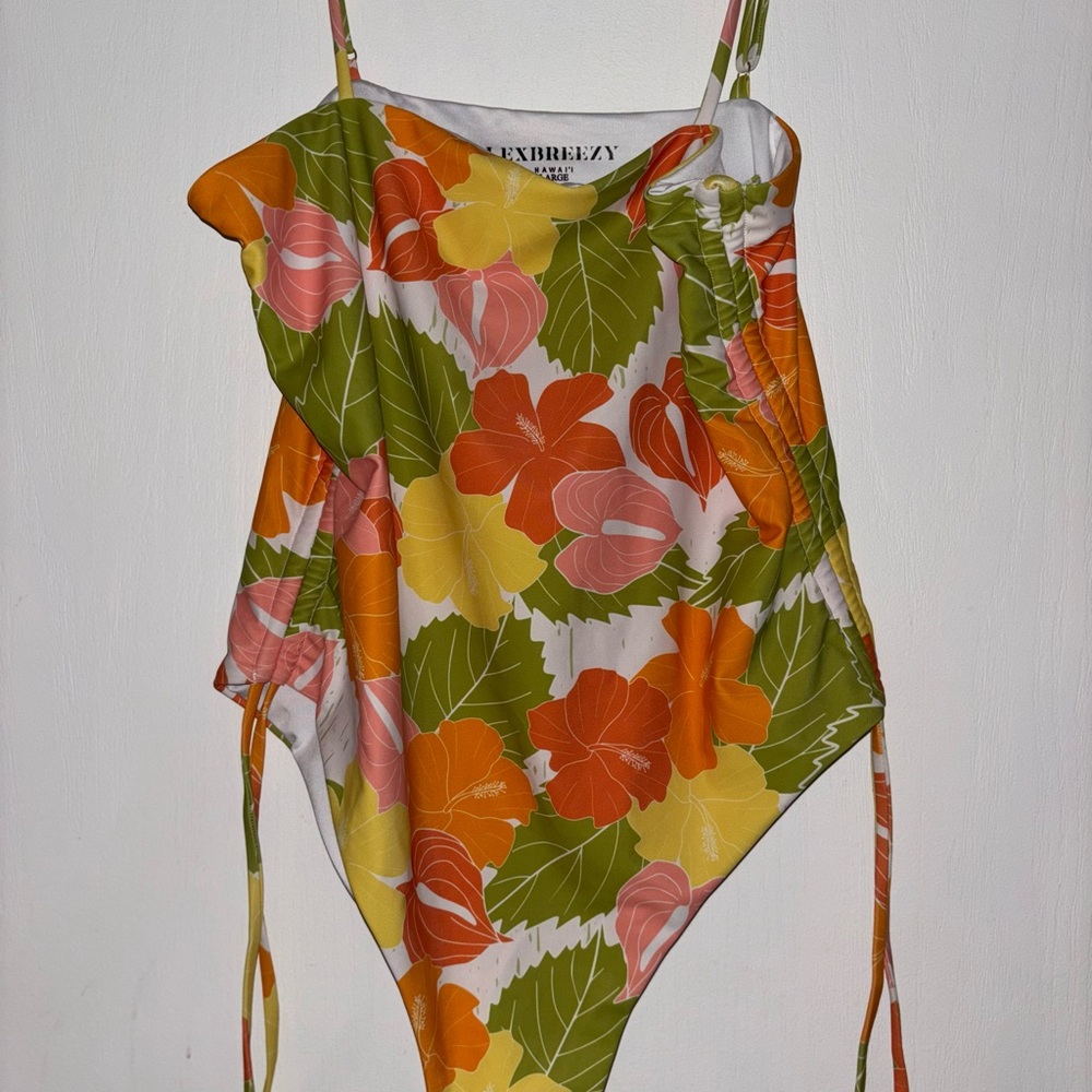 Lexbreezy One Piece Swimsuit Island Vintage